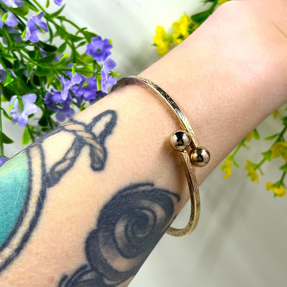 Rose Gold Plated Vintage Etched Cuff Bangle Bracelet - Picture 1 of 5